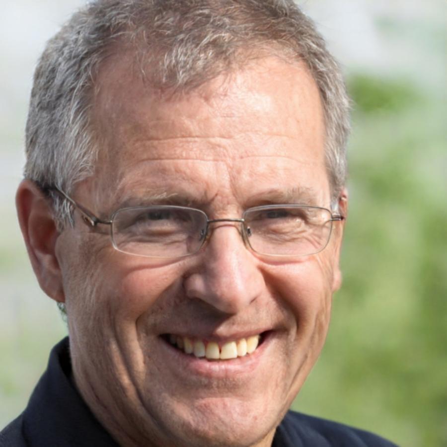 資深理財規劃師陳志明